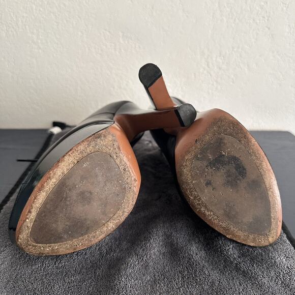 Seen on Victoria Beckham Alaïa Oxford Stiletto Booties EU 38.5 Black - Picture 10 of 12